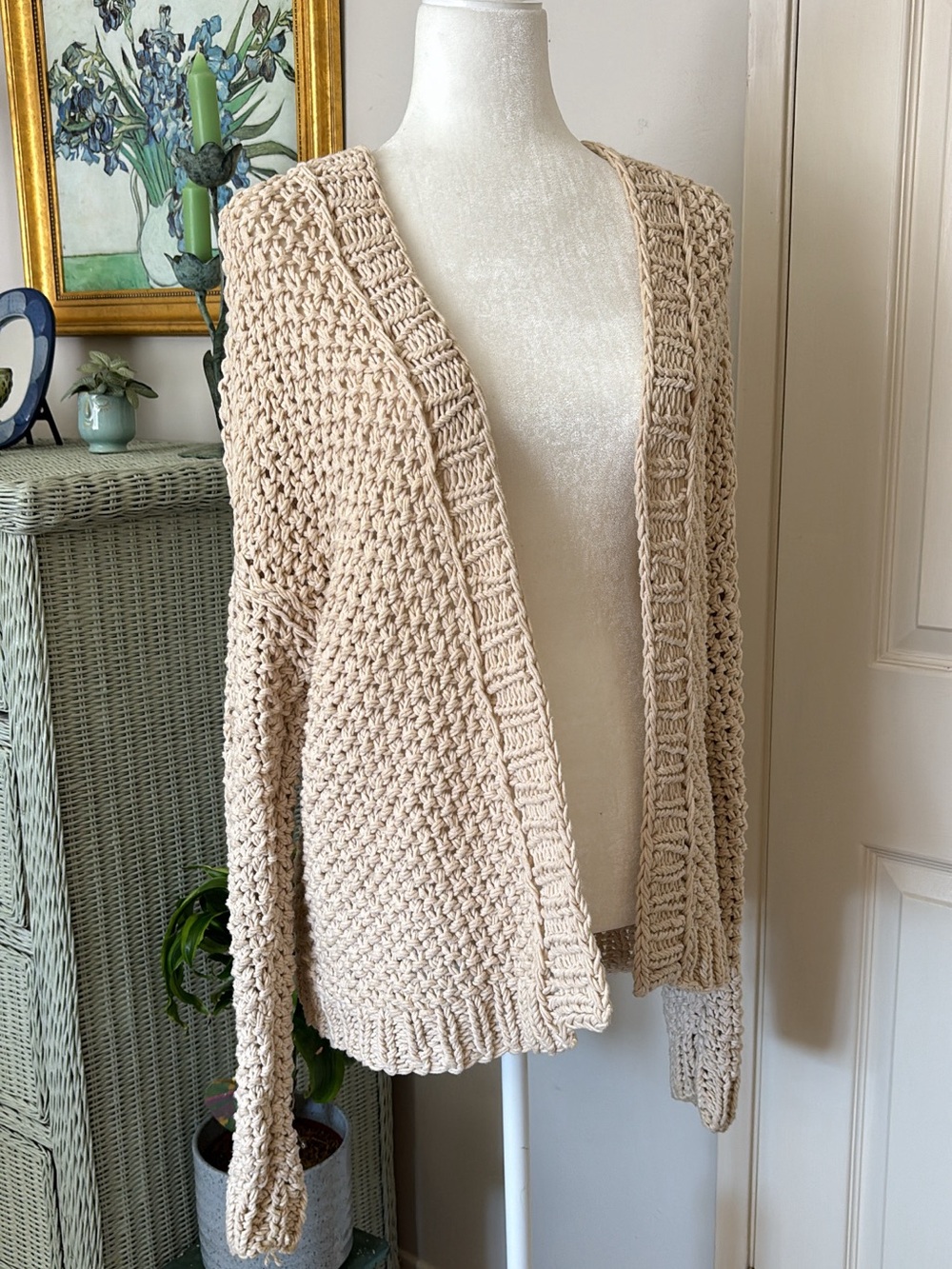 Chunky hand Knit Cardigan Sweater